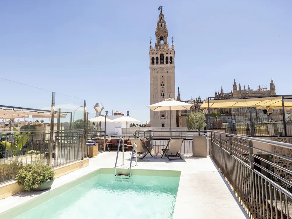 EME Catedral Hotel — Seville