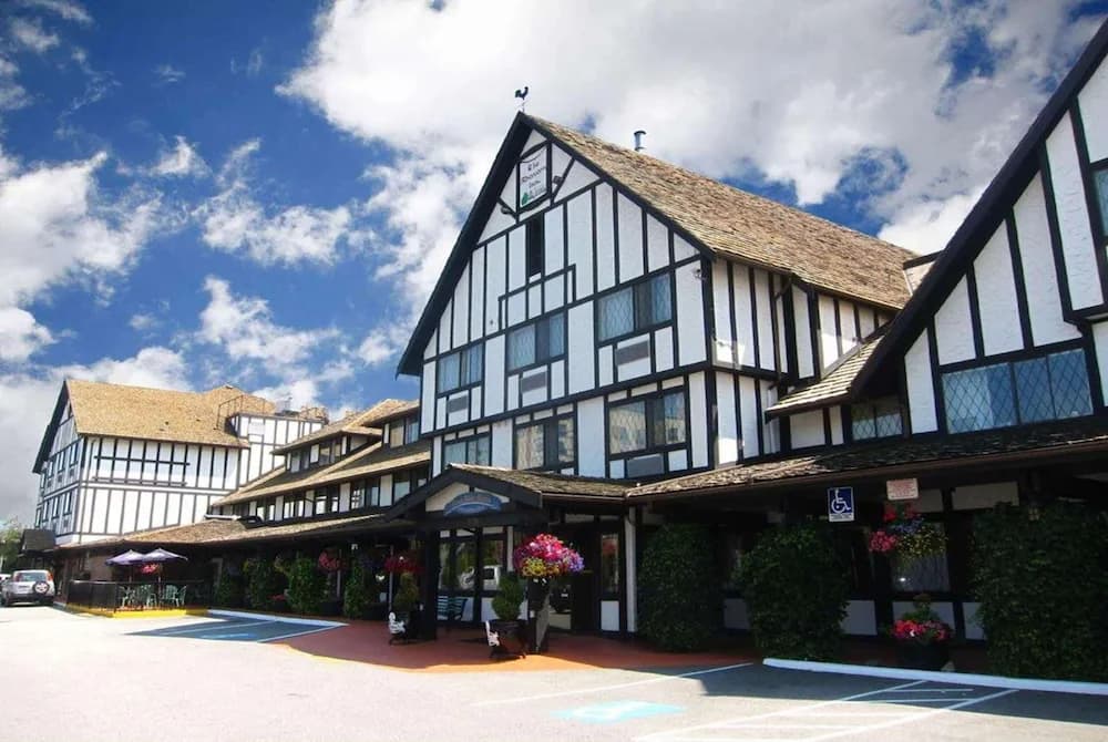 Abercorn Hotel, Trademark Collection by Wyndham — Vancouver