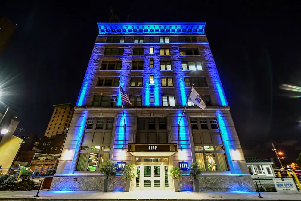 TRYP by Wyndham Newark Downtown — New York