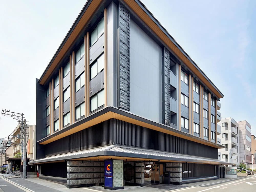 Comfort Inn Kyoto Shijokarasuma — Kyoto