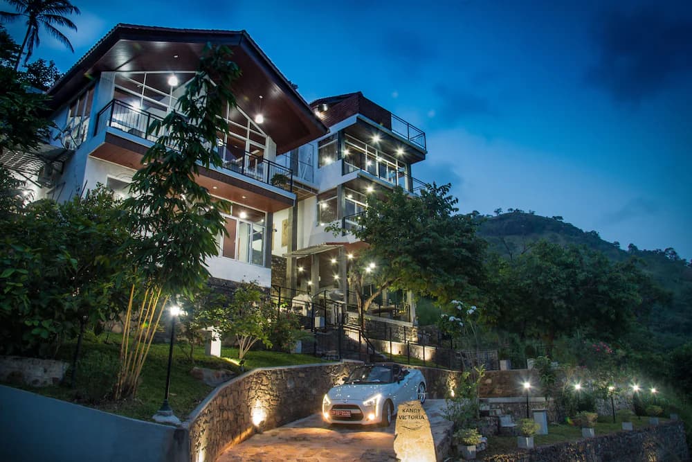Kandy Victoria Eco Resort — Adhikarigama