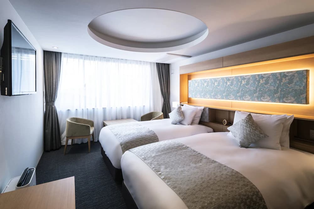 Kyoto Shijo Takakura Hotel Grandereverie — Kyoto