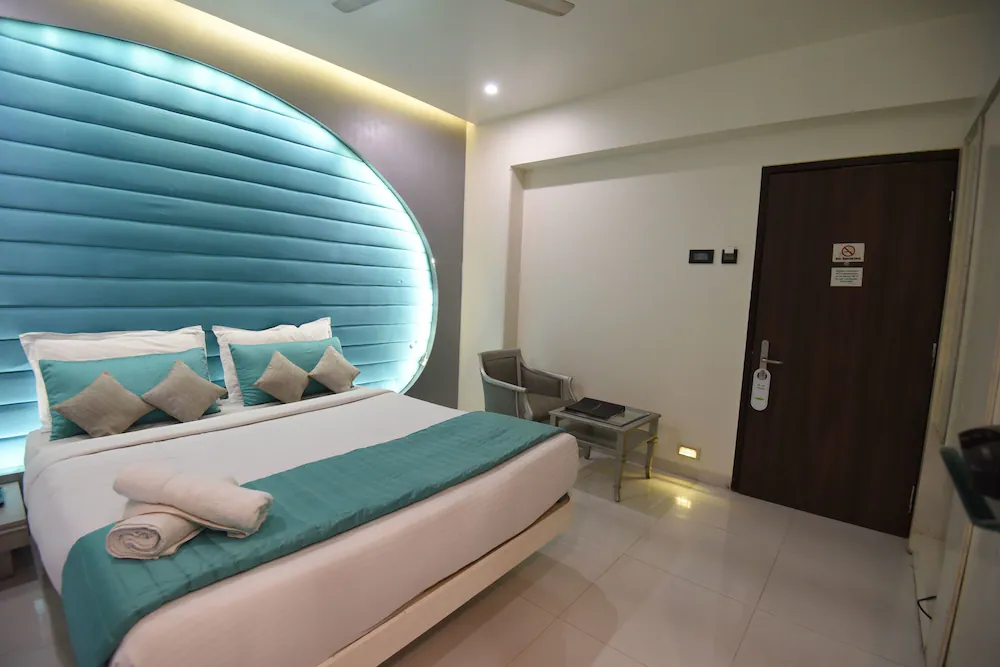 VITS Sharanam Hotel — Mumbai