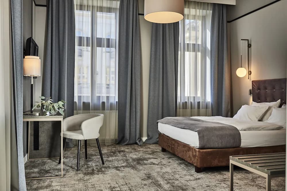 Unicus Hotel — Krakow