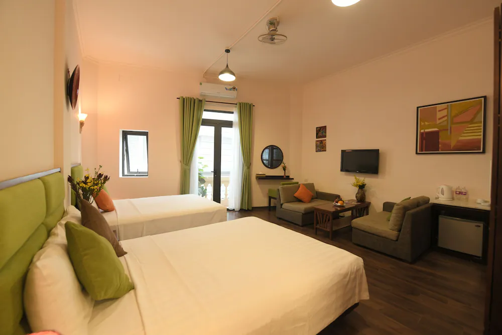 Old Quarter Family Hotel — Hanoi