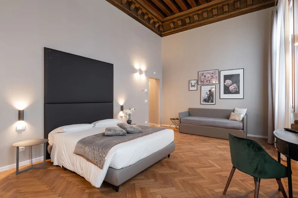 Hotel Palazzo Martinelli Dolfin — Venice
