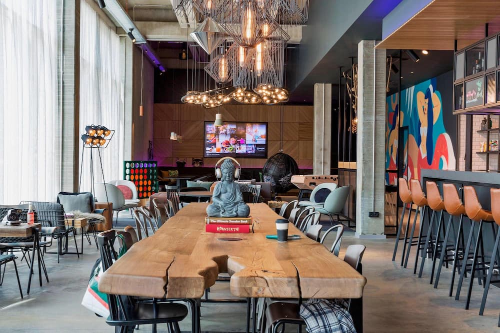 Moxy Copenhagen Sydhavnen — Copenhagen