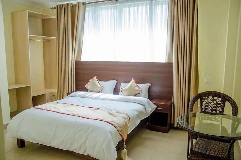 Delfirm Hotel — Nairobi
