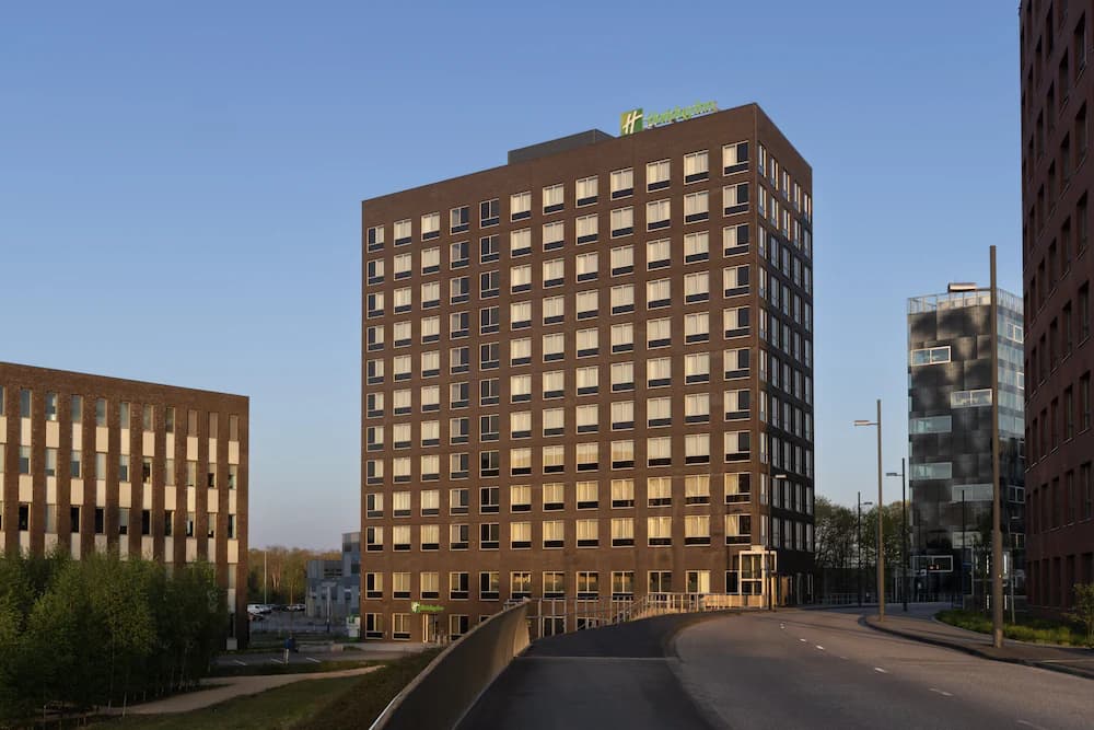 Holiday Inn EINDHOVEN AIRPORT — Eindhoven