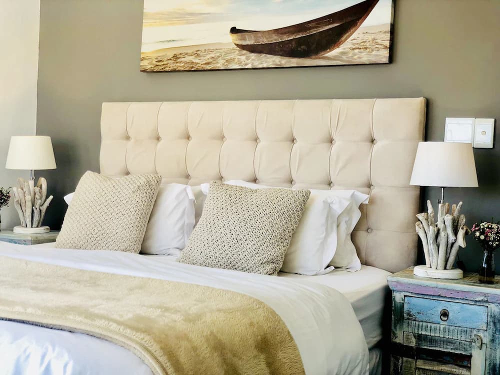 5 Options - Guest House — Cape Town