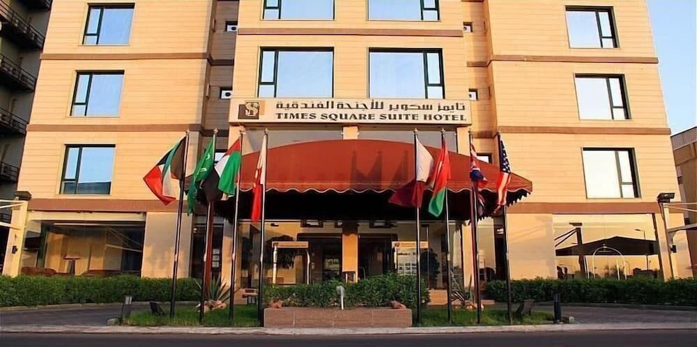 Times Square Suite Hotel — Riggai
