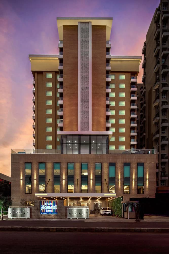 Royal Hometel Suites Dahisar Mumbai — Mumbai