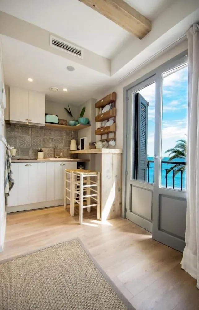 The Beach House - Studios & Suites — Javea