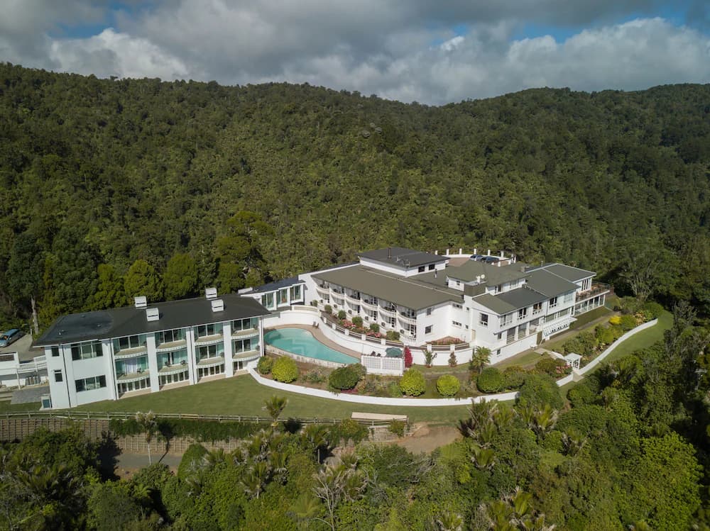 Auckland's Waitakere Estate — Auckland