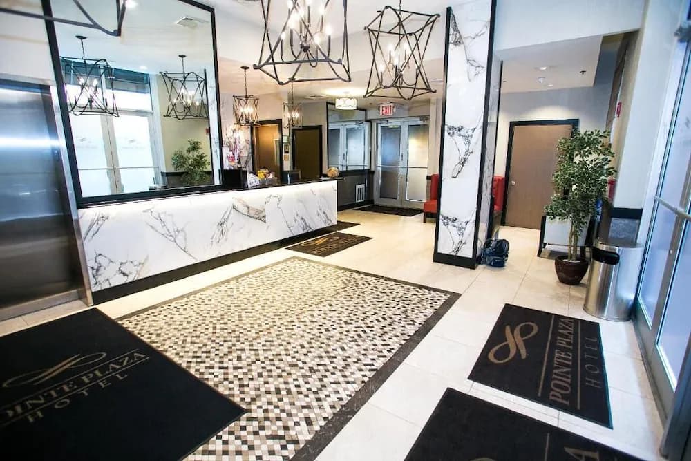 Pointe Plaza Hotel — New York
