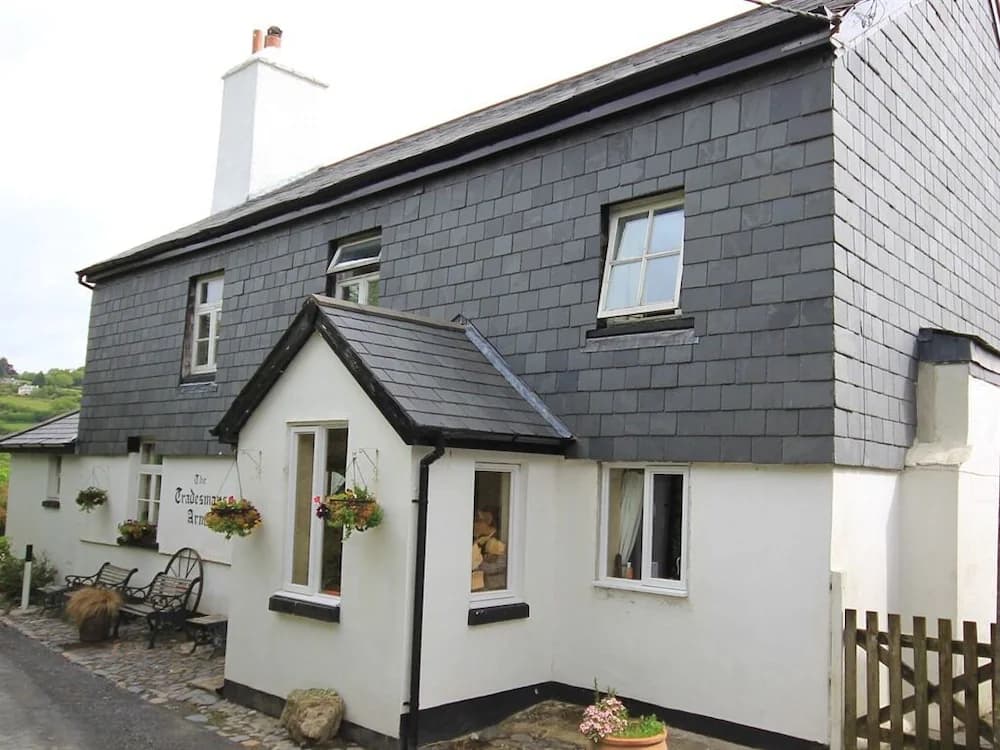 The Tradesmans Arms — Buckfastleigh