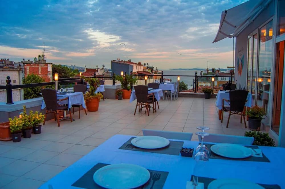 Sarnic Premier Hotel & SPA — Istanbul