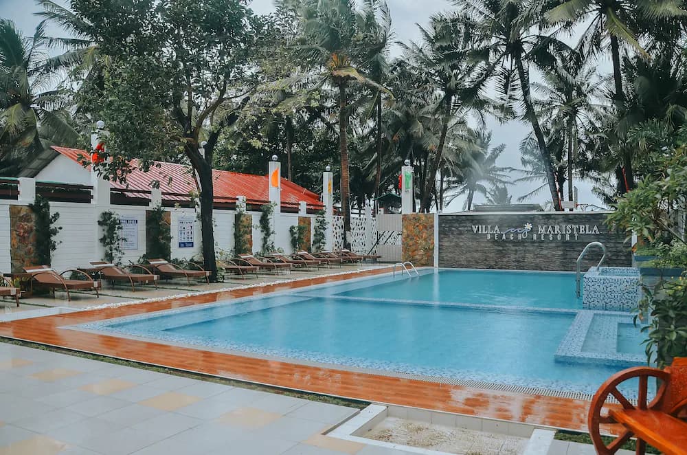 Villa MJ Maristela Beach Resort — Taal