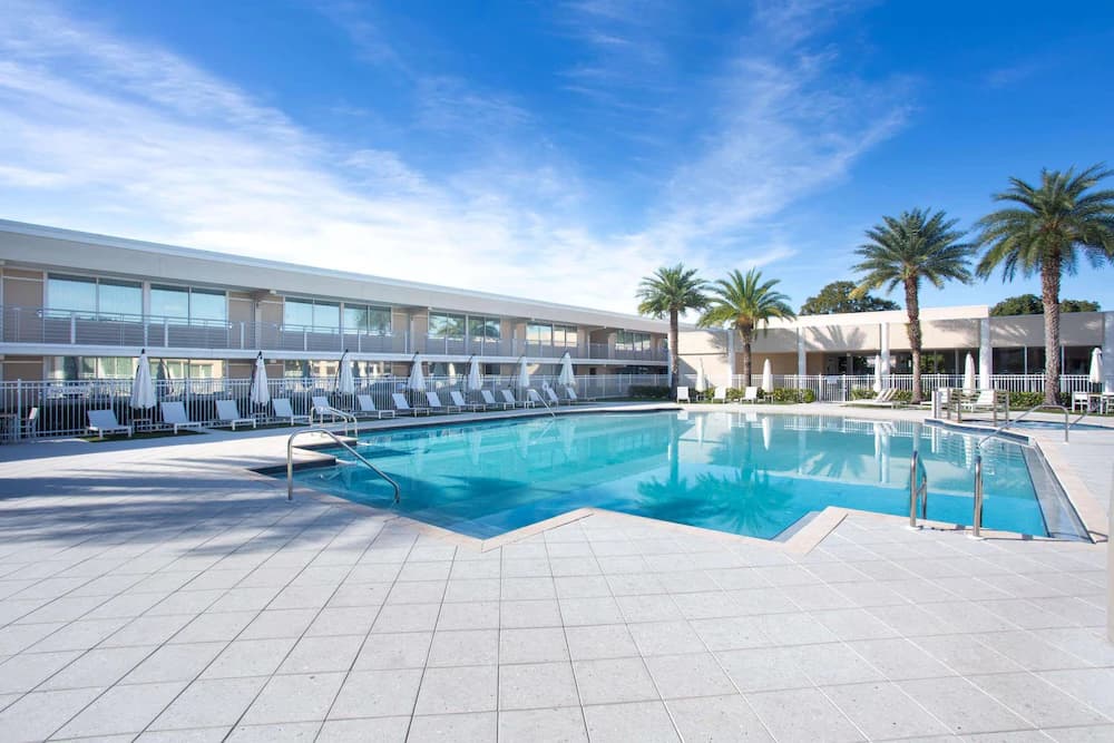 Ramada by Wyndham Venice Hotel Venezia — Venice
