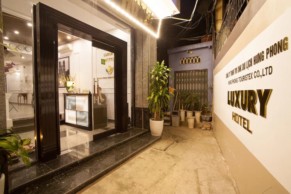 Luxury Hotel — Hanoi