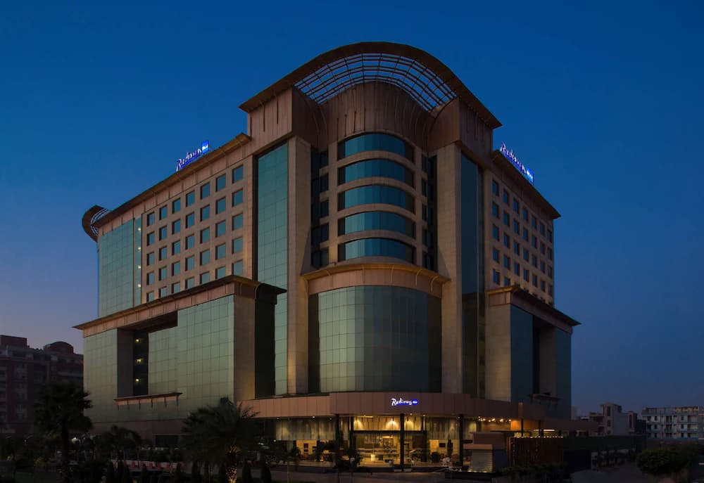Radisson Blu Hotel Ghaziabad — Delhi