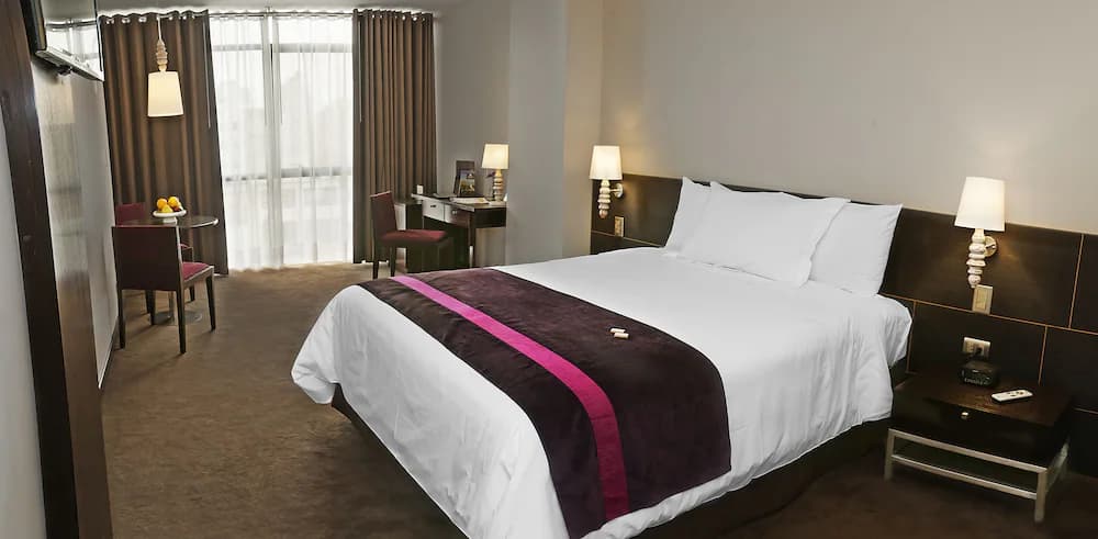 Miraflores Lodge Hotel — Lima