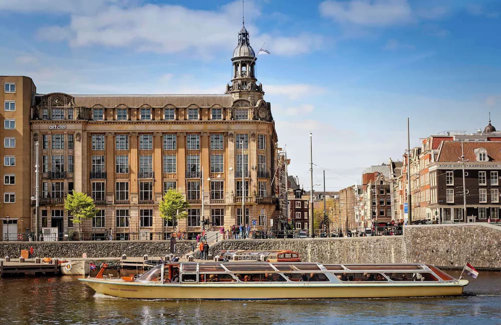 art'otel amsterdam — Amsterdam
