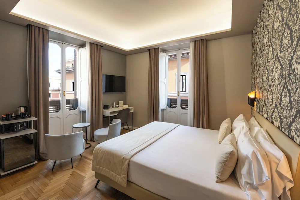 Hotel Caravita — Rome