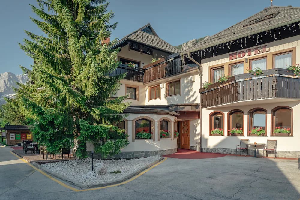 Hotel Miklic — Arnoldstein