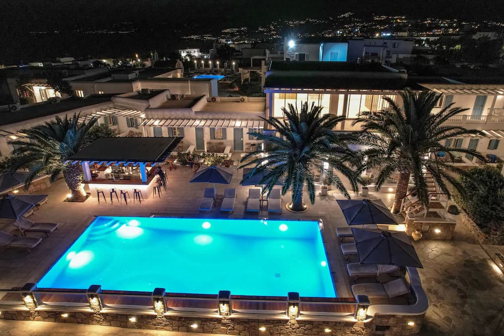 Petinaros Hotel — Mykonos