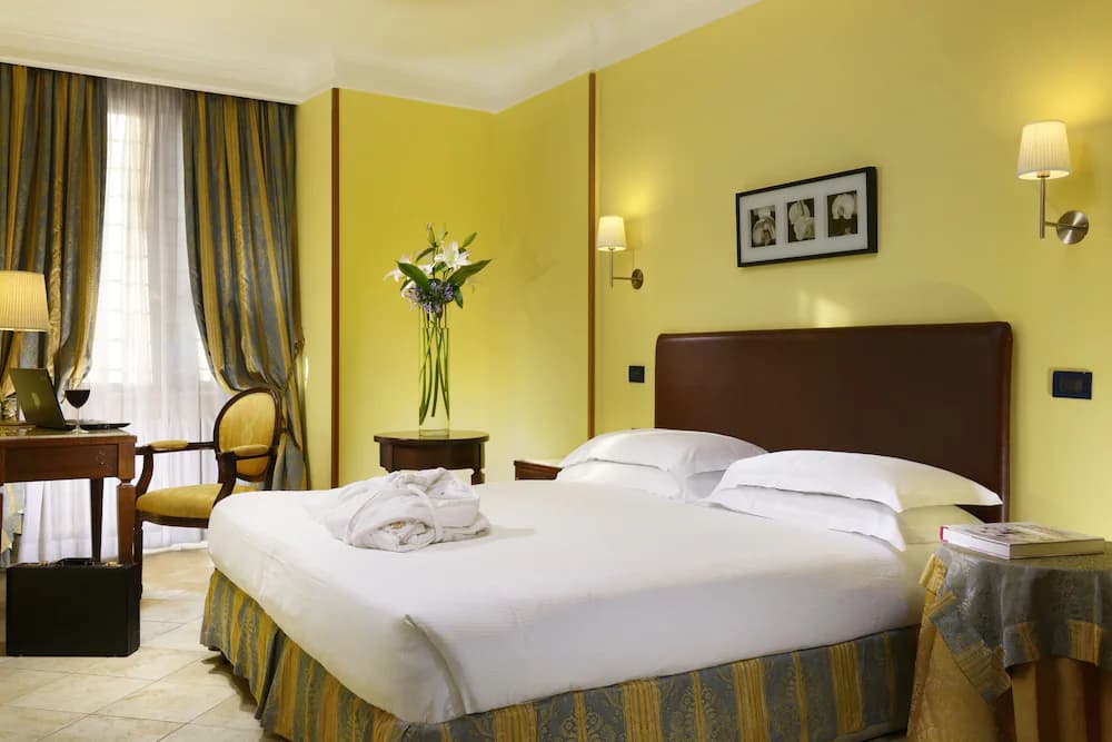 Hotel Tuscolana — Rome