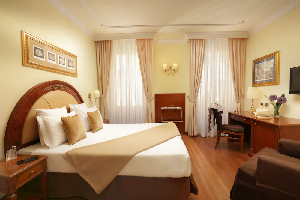 Hotel Homs — Rome