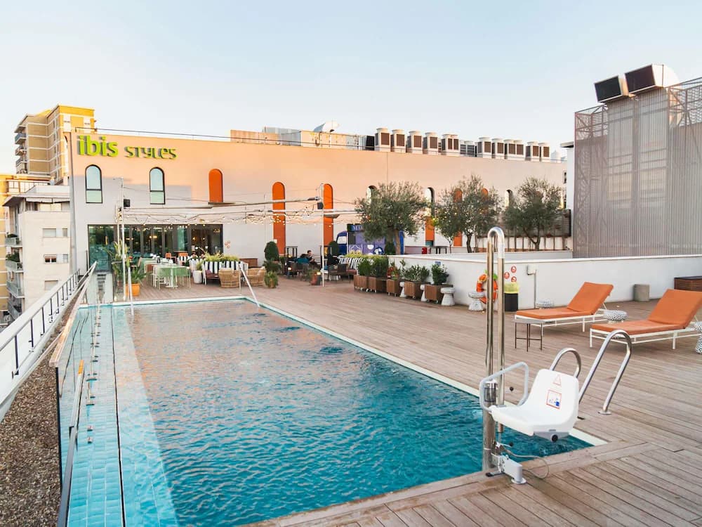 Ibis Styles Sevilla City Santa Justa — Seville