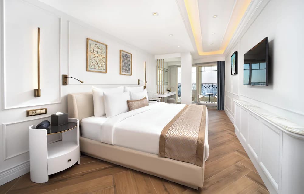 Mula Hotel — Istanbul