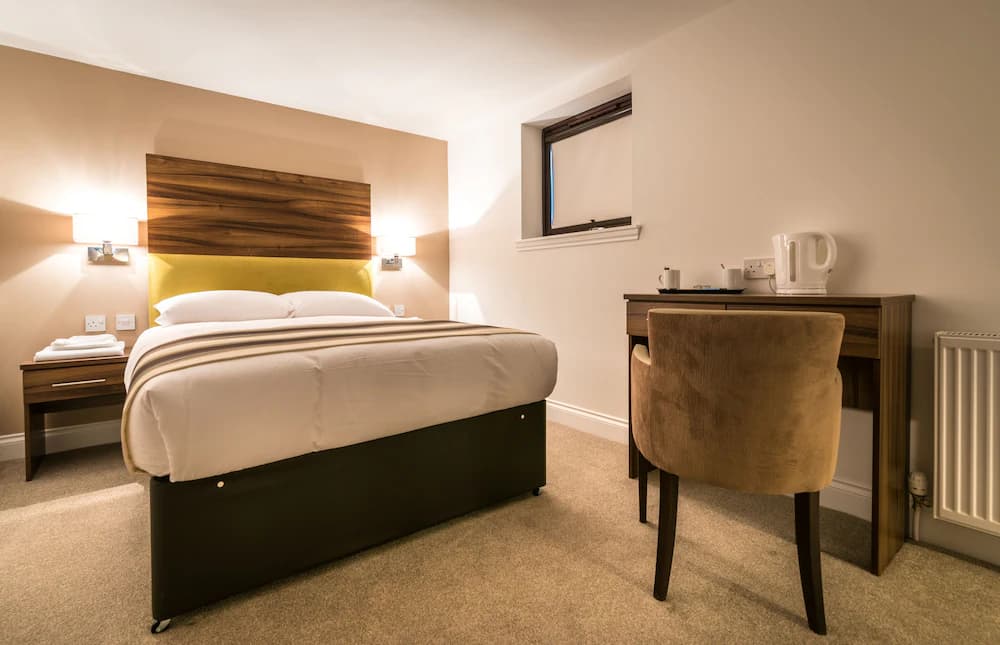 Livingston Lodge Hotel — Edinburgh