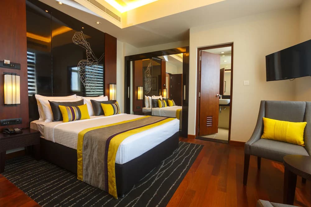 Renuka City Hotel — Colombo