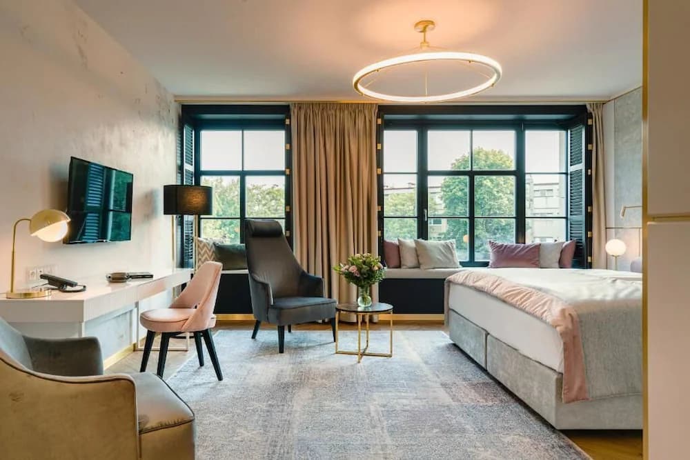 Hotel Ferreus Modern Art Deco — Krakow