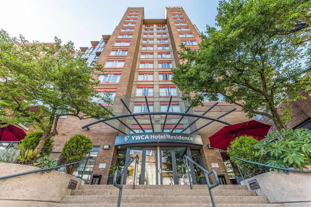 YWCA Hotel Vancouver — Vancouver