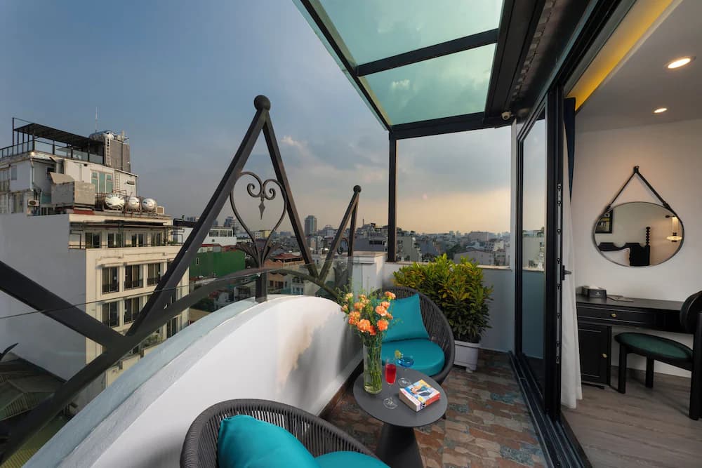 Silk Queen Hotel — Hanoi