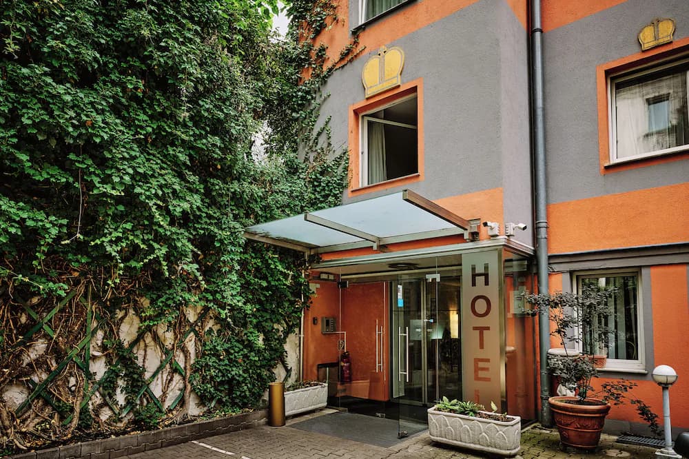 Hotel Deutschmeister — Vienna