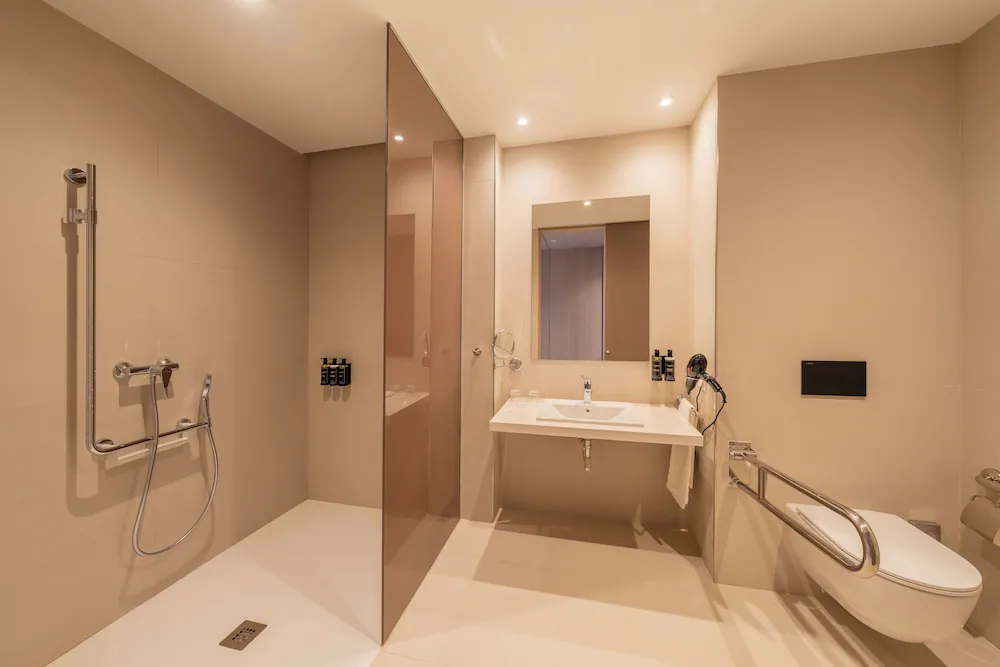 Eurostars Oasis Marbella — Marbella