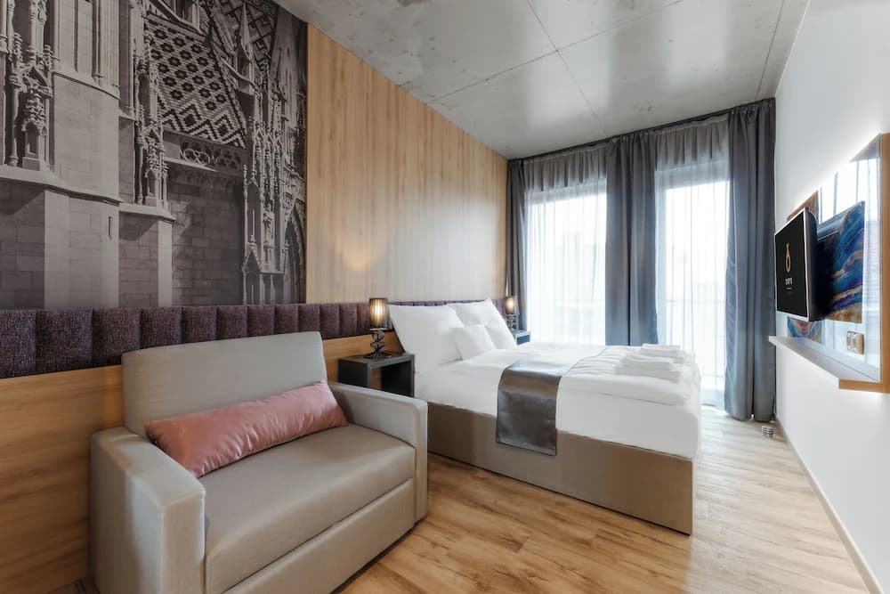 ONYX LUXURY BUDAPEST — Budapest
