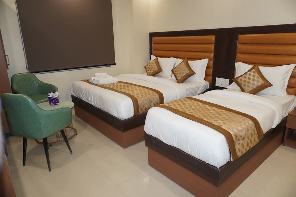 Hotel Royal Rosette — Delhi
