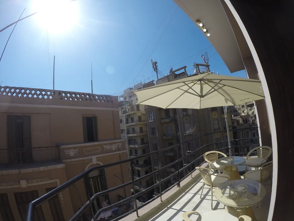 Grand City Hotel — Cairo