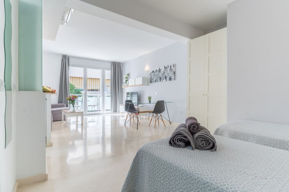 Apartamentos Castillo — Fuengirola