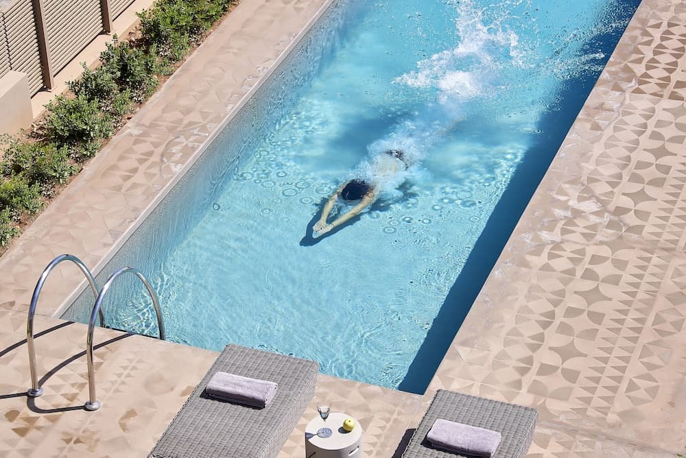 Elaia Luxury Suites Lagonissi — Saronis