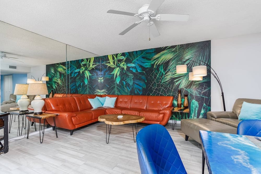House of The Sun Siesta Key Crescent Beach — Venice
