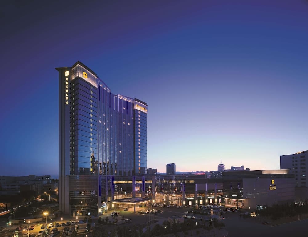 Shangri-La Hotel Hohhot — Youyouban