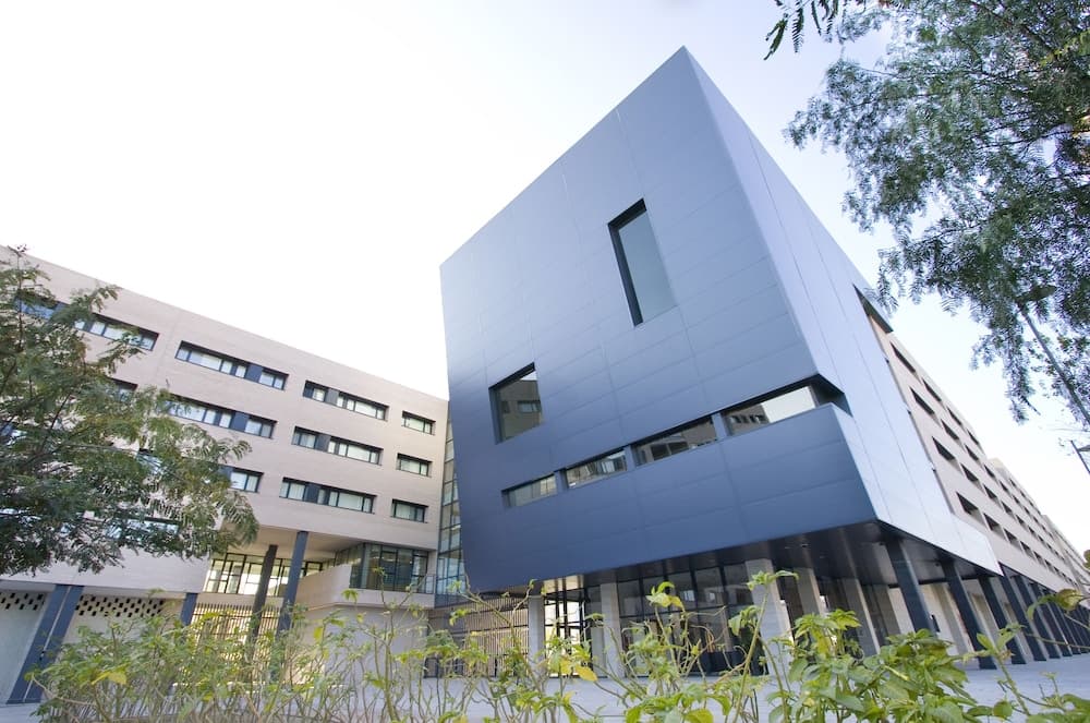 Villa Alojamiento y Congresos - Villa Universitaria — Alicante