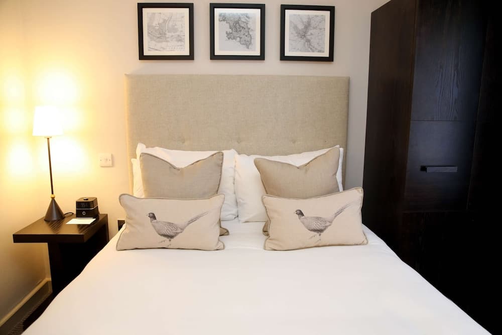De Vere Latimer Estate — Chesham
